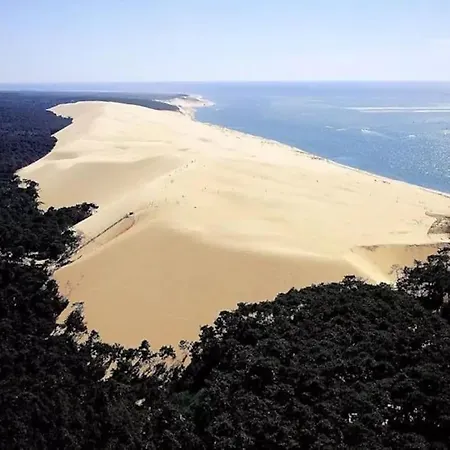 בית נופש Jolie Petite Maison Climatisee Parking Prive