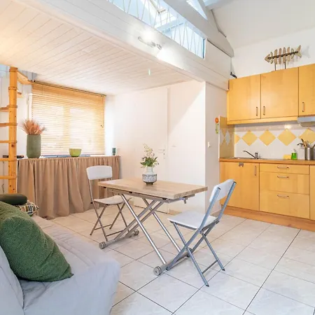 Jolie Petite Maisonnette Climatisee Parking Prive Prázdninový dům *